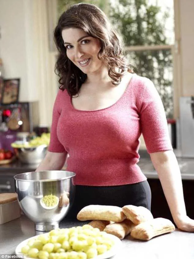 Nigella Lawson picture 4 of 6