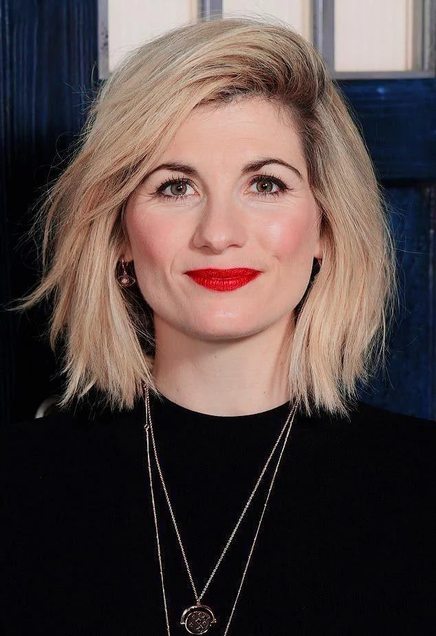 Jodie Whittaker picture 3 of 5