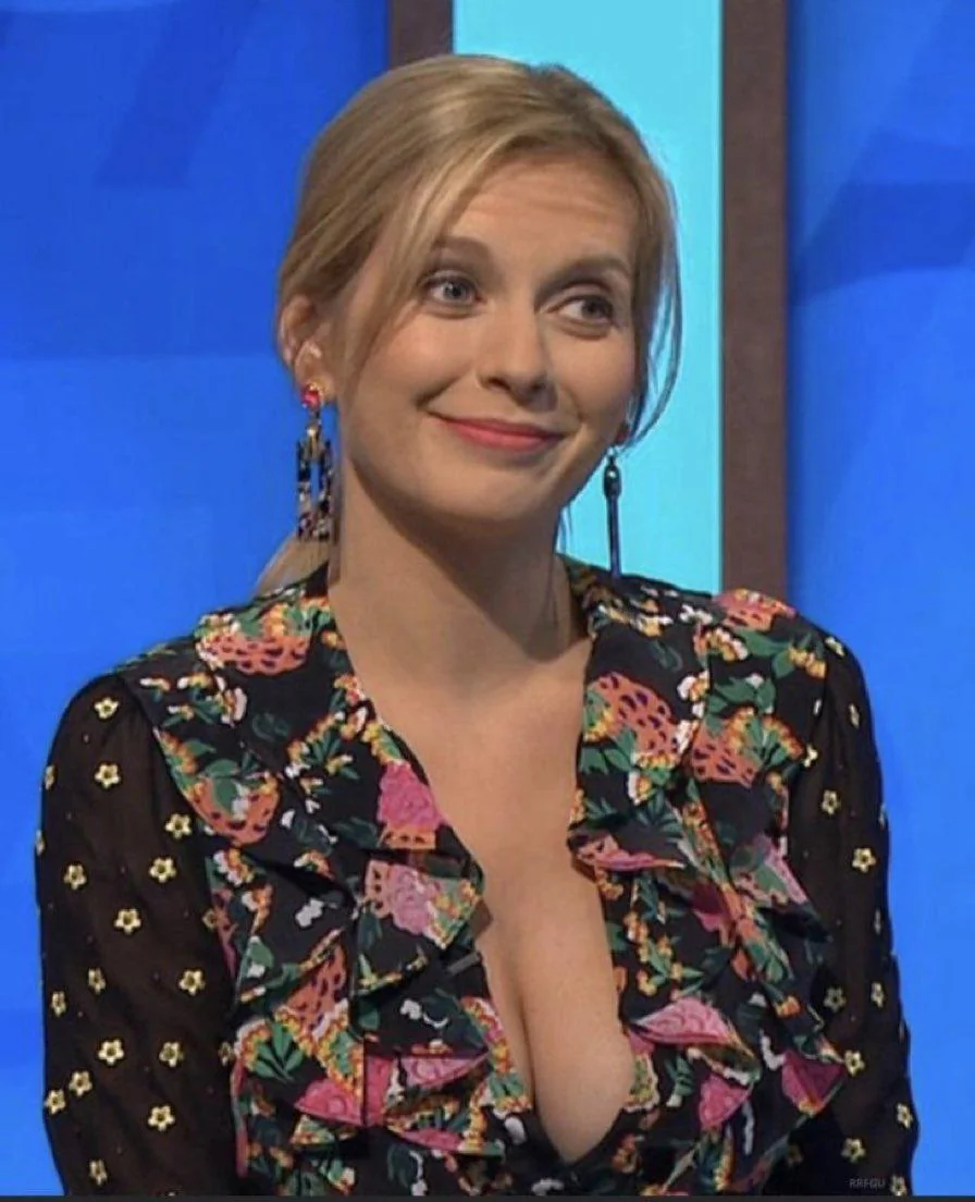 Rachel Riley picture 1 of 1