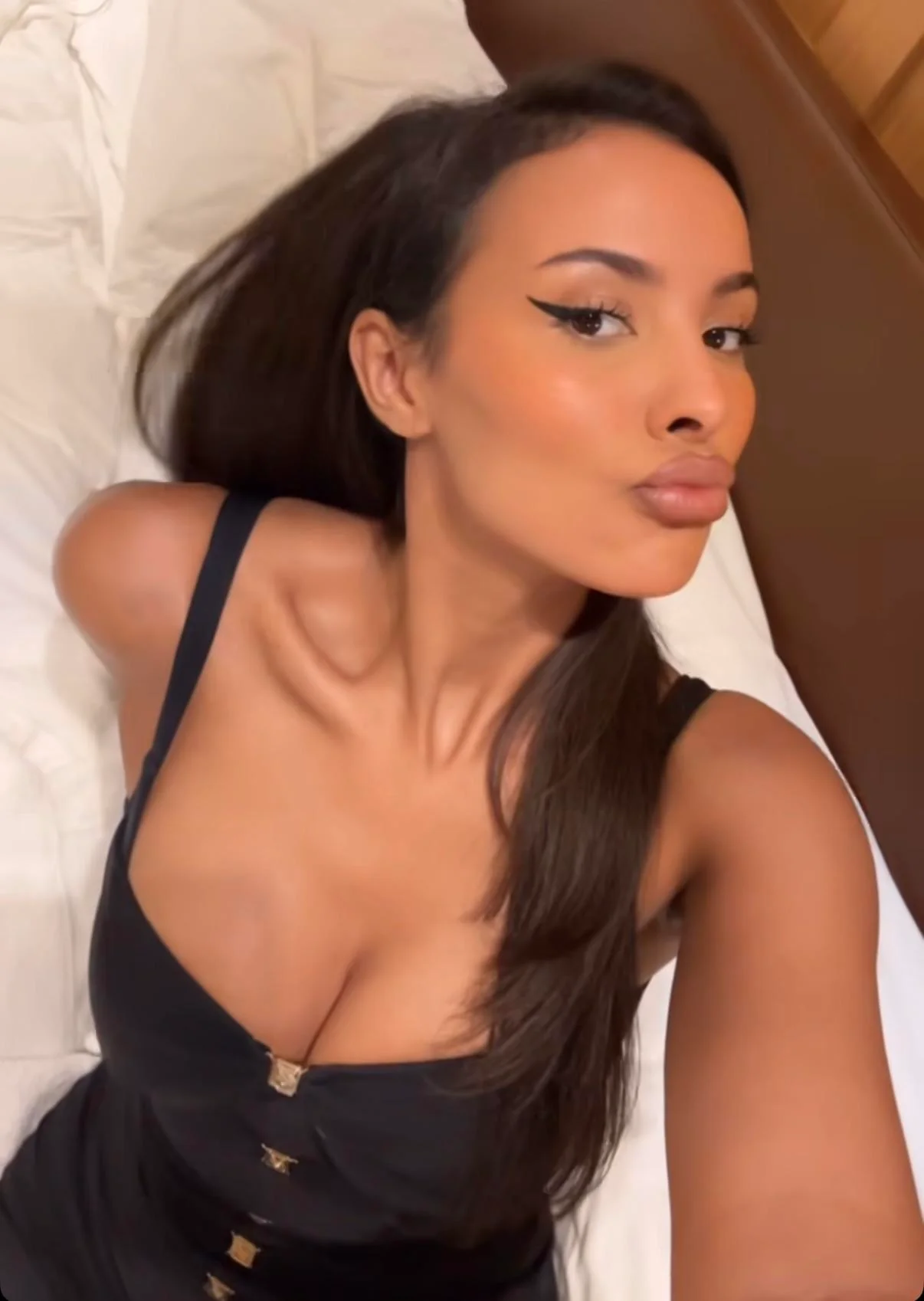 Maya Jama picture 1 of 10