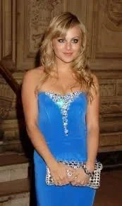 Tina o’Brien picture 3 of 3