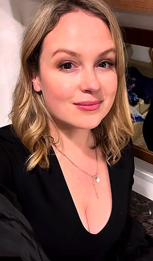 Kimberley Nixon'