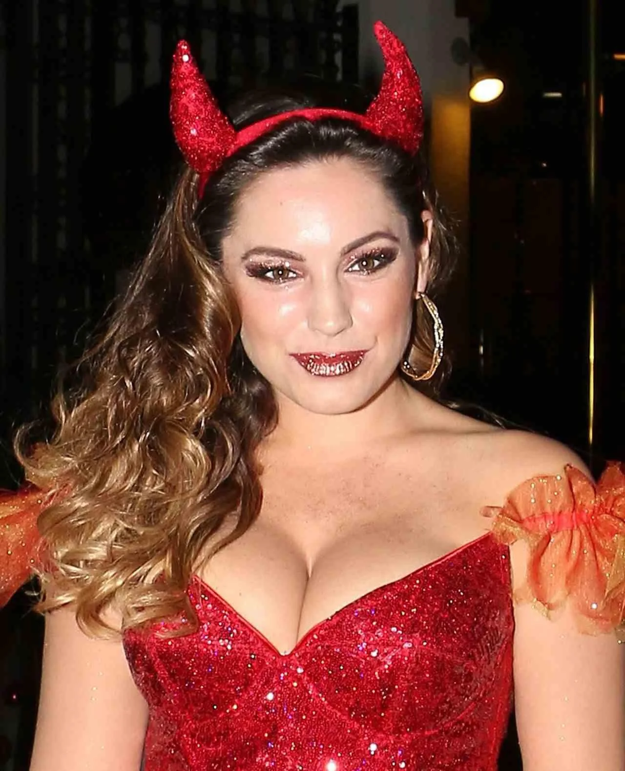 Kelly Brook picture 3 of 6