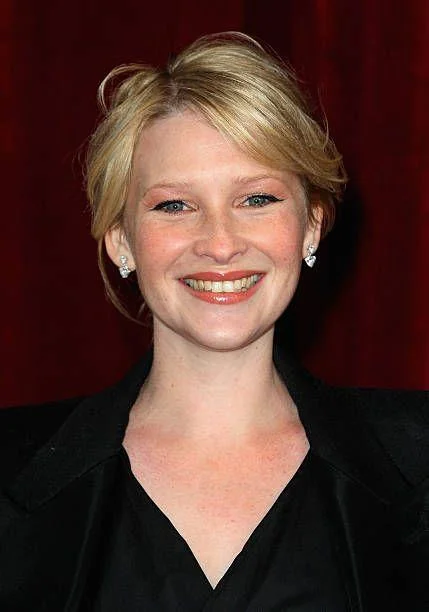 Joanna Page picture 1 of 6