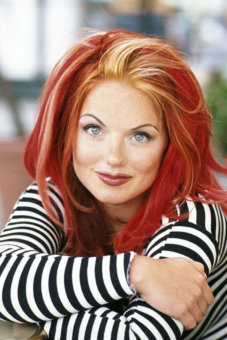 Geri Halliwell (Ginger Spice) picture 19 of 20