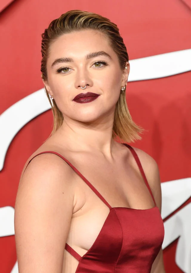 Florence Pugh picture 3 of 6