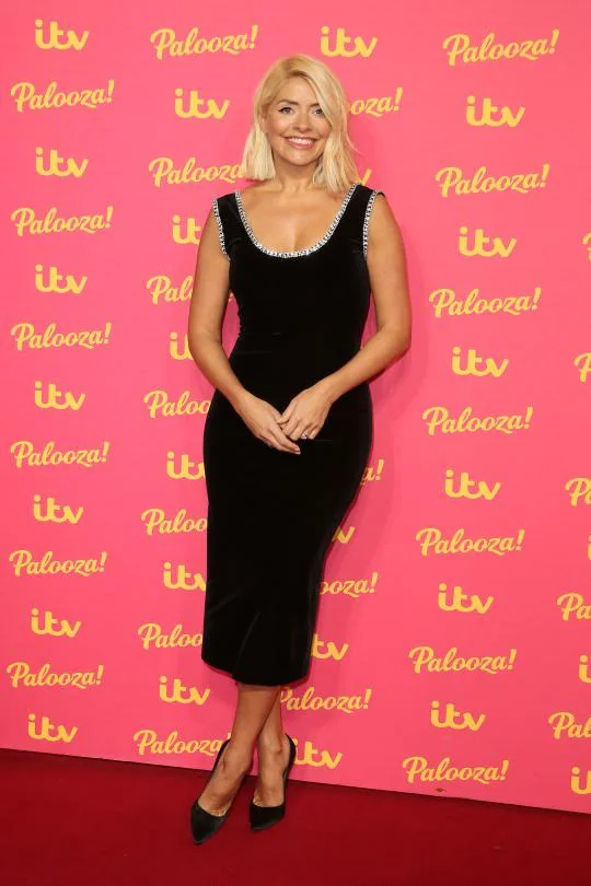 Holly Willoughby picture 1 of 1