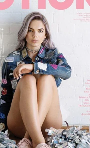 Louisa Johnson picture 10 of 20