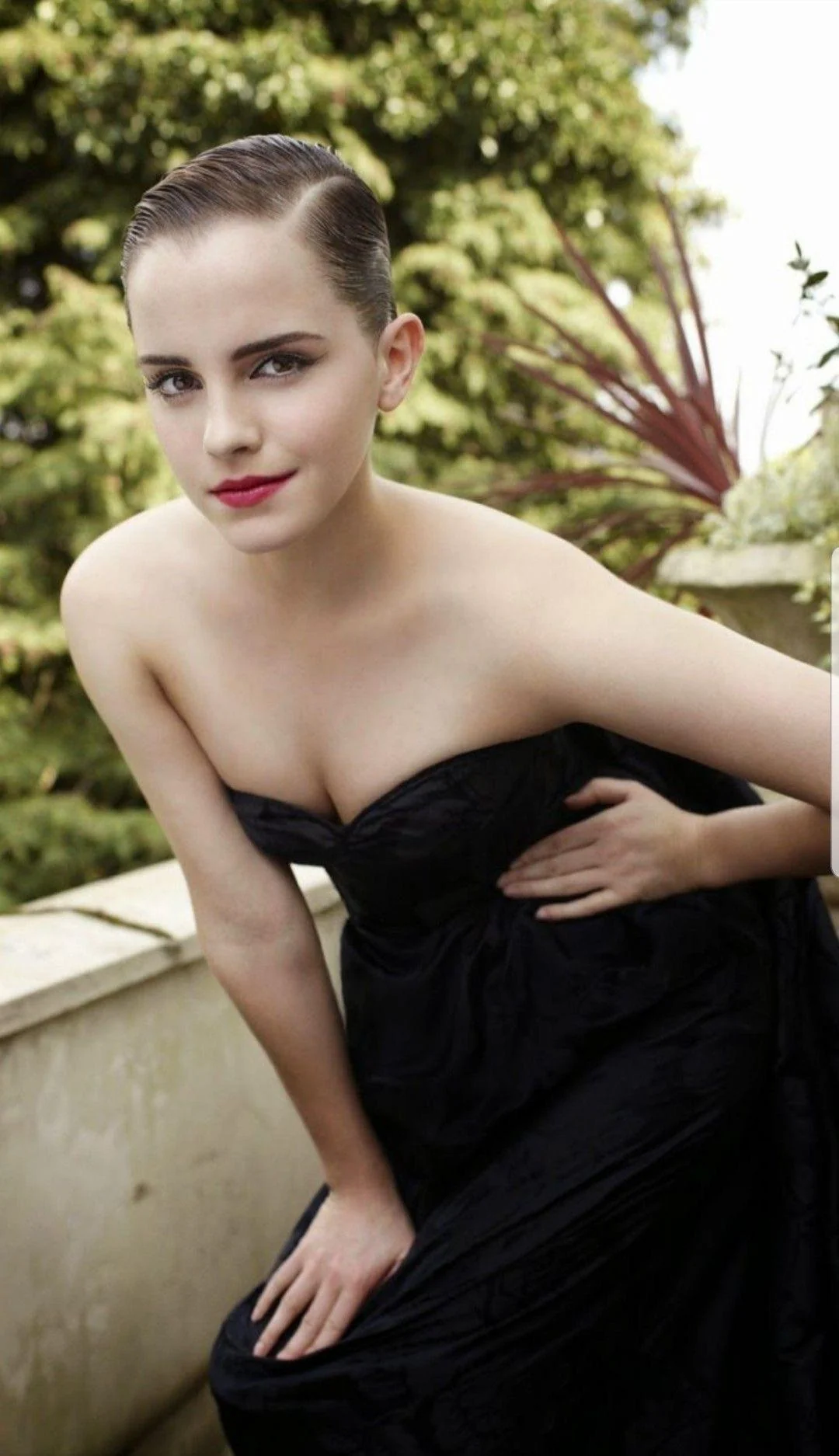 Emma Watson picture 1 of 1