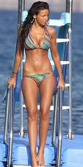 Michelle Keegan picture 2 of 13