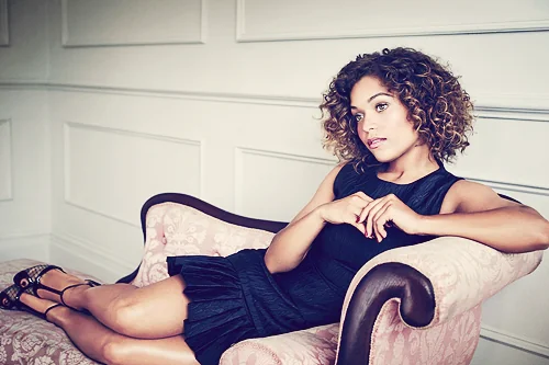 Antonia Thomas picture 1 of 1