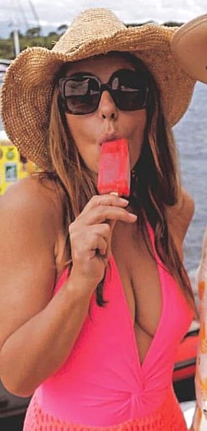 Liz Hurley'