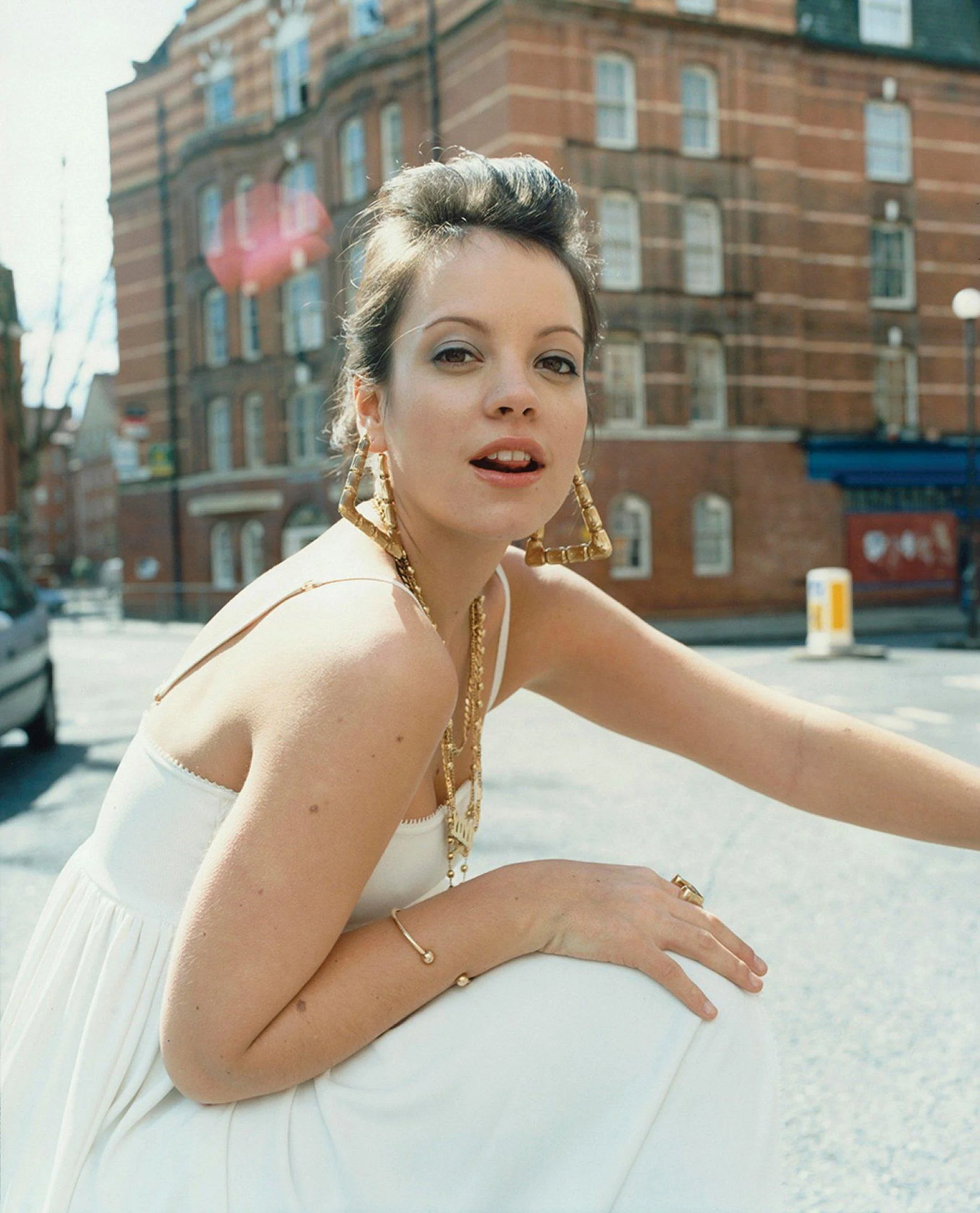 Lily Allen picture 1 of 1