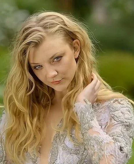 Natalie Dormer picture 4 of 4