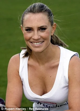 Georgie Thompson picture 2 of 2