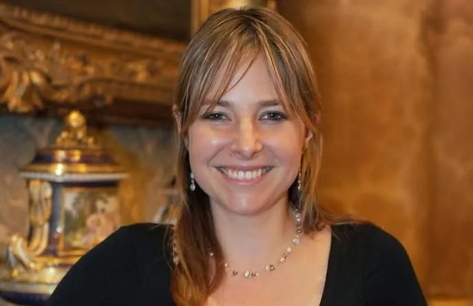 Prof. Alice Roberts picture 1 of 1