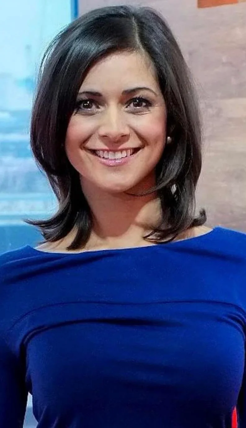 Lucy Verasamy picture 17 of 20