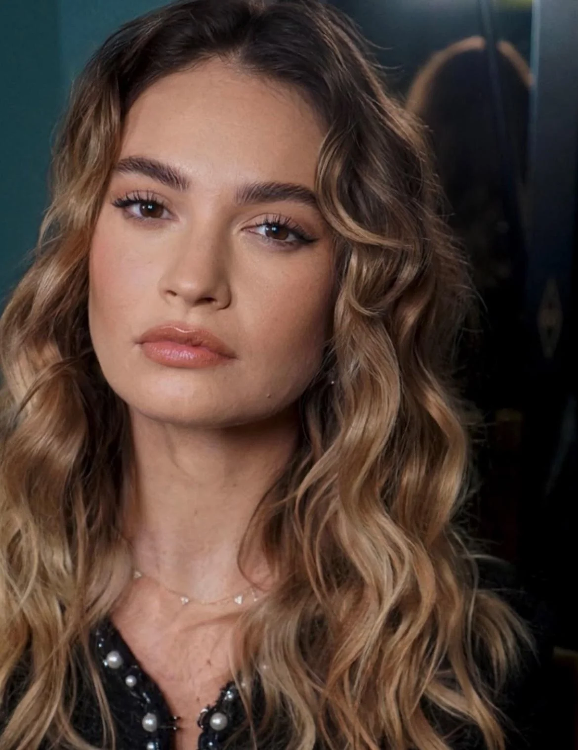 Lily James picture 2 of 3