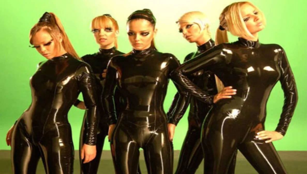 Girls Aloud (Latex) picture 7 of 20