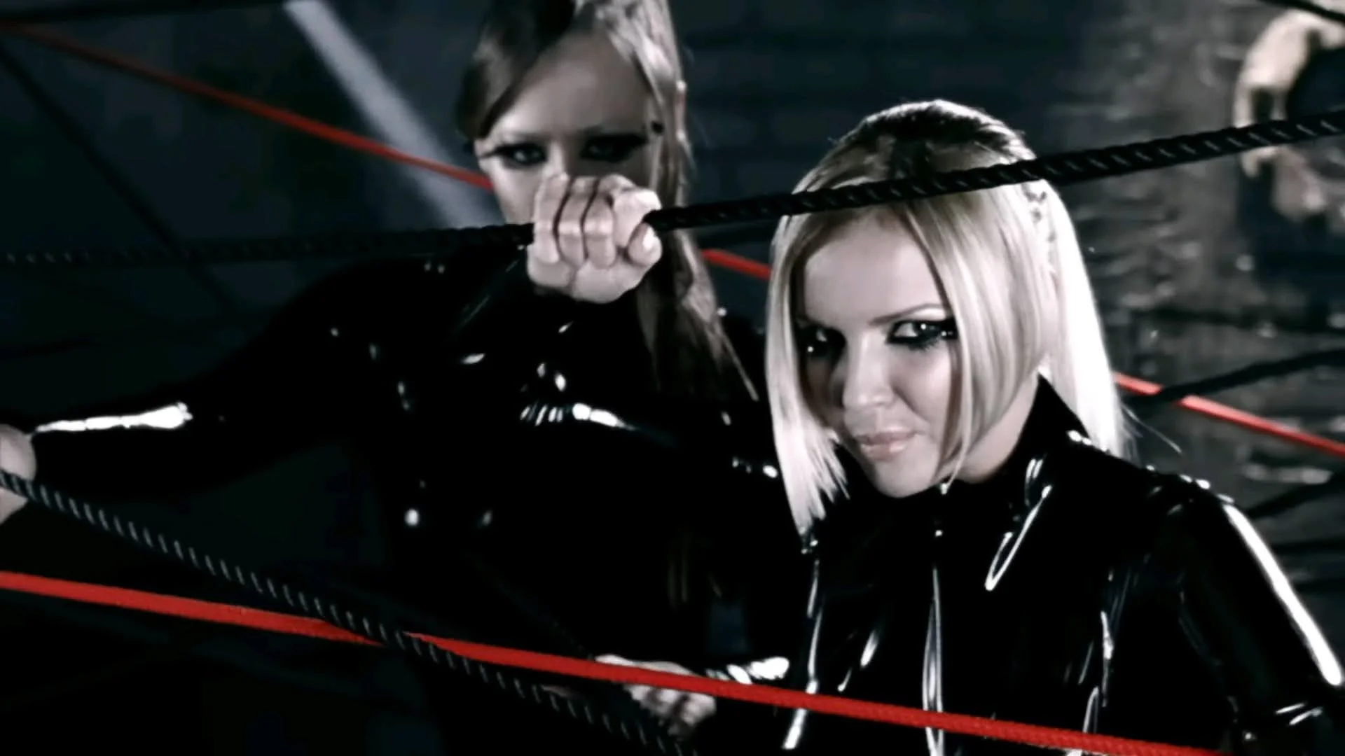 Girls Aloud (Latex) picture 8 of 20