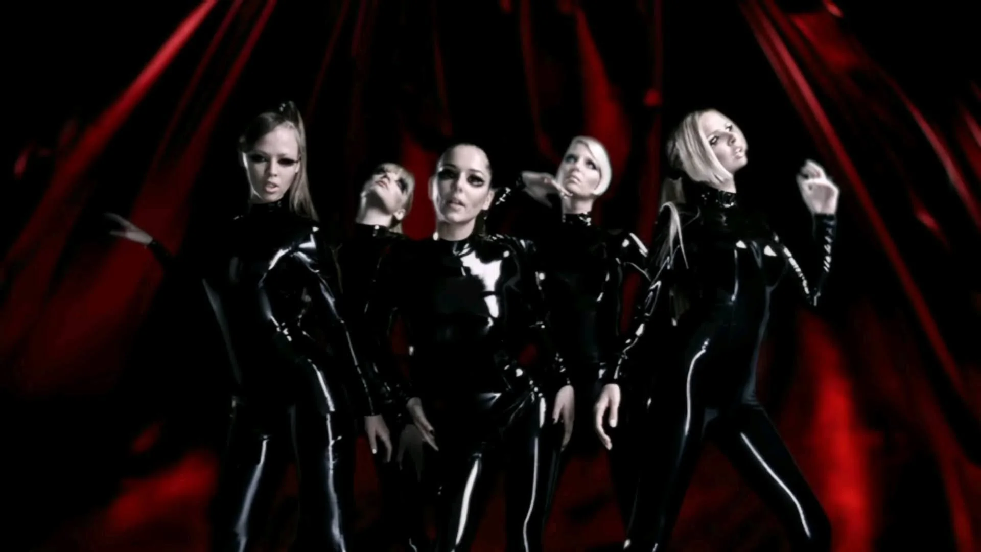 Girls Aloud (Latex) picture 16 of 20