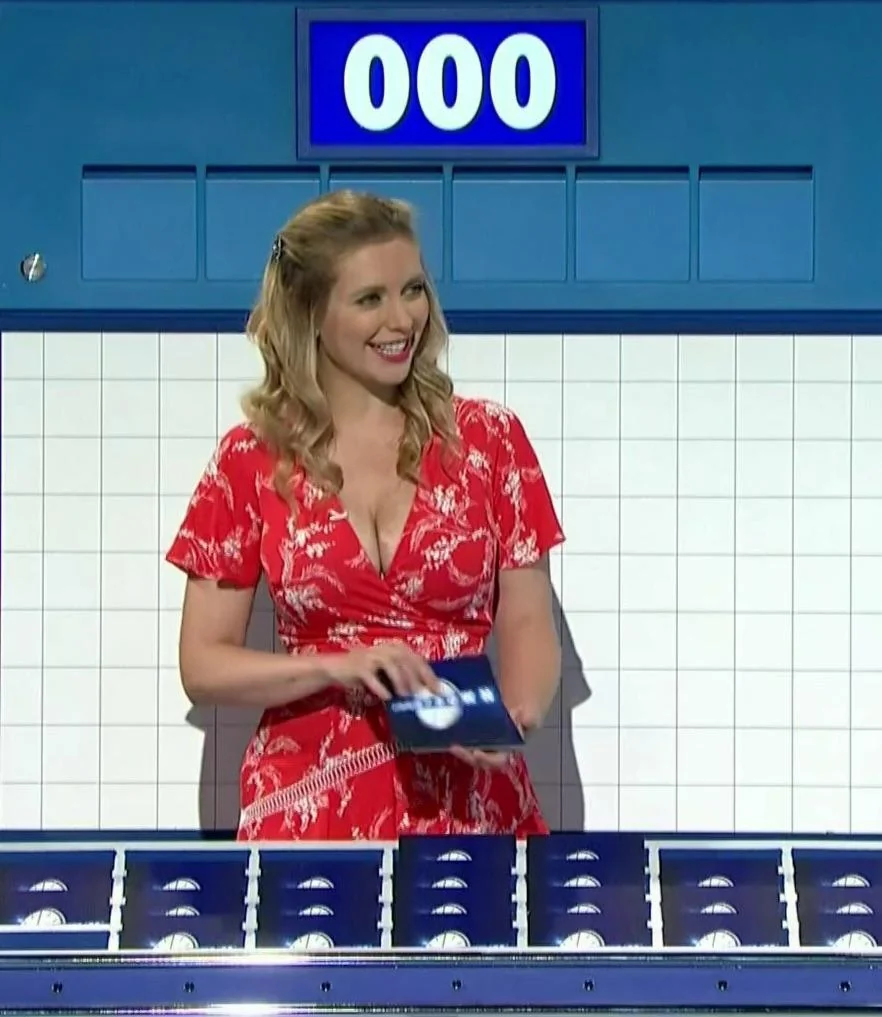 Rachel Riley picture 2 of 2