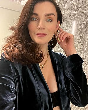 Aisling Bea'