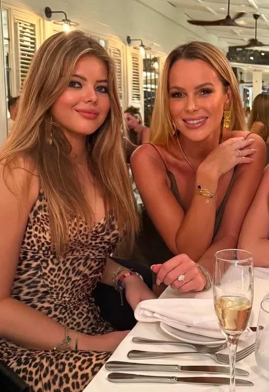 Lexi and Amanda Holden picture 1 of 1