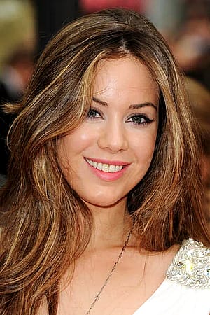 Roxanne McKee'