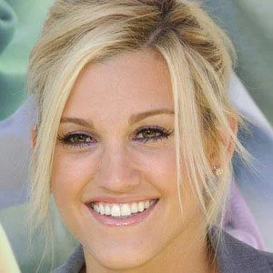 Ashley Roberts picture 1 of 2