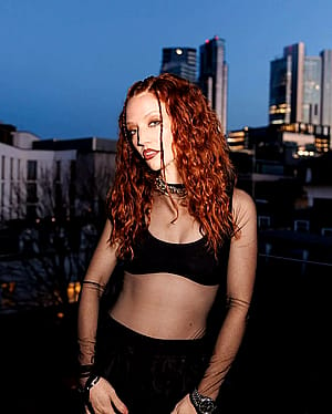 Jess Glynne'