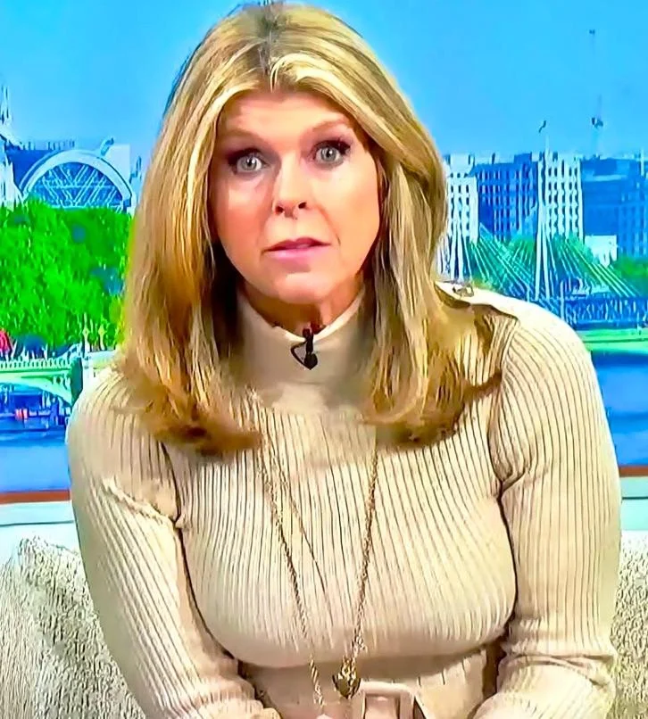 Kate Garraway picture 1 of 4