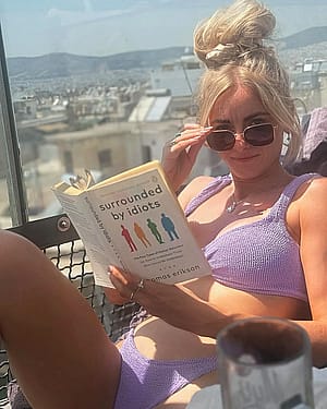 Katie McGlynn'