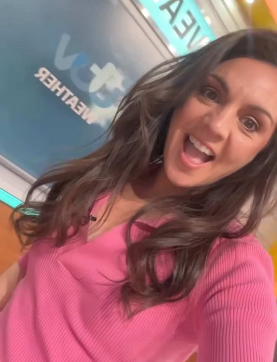 Laura Tobin picture 1 of 1