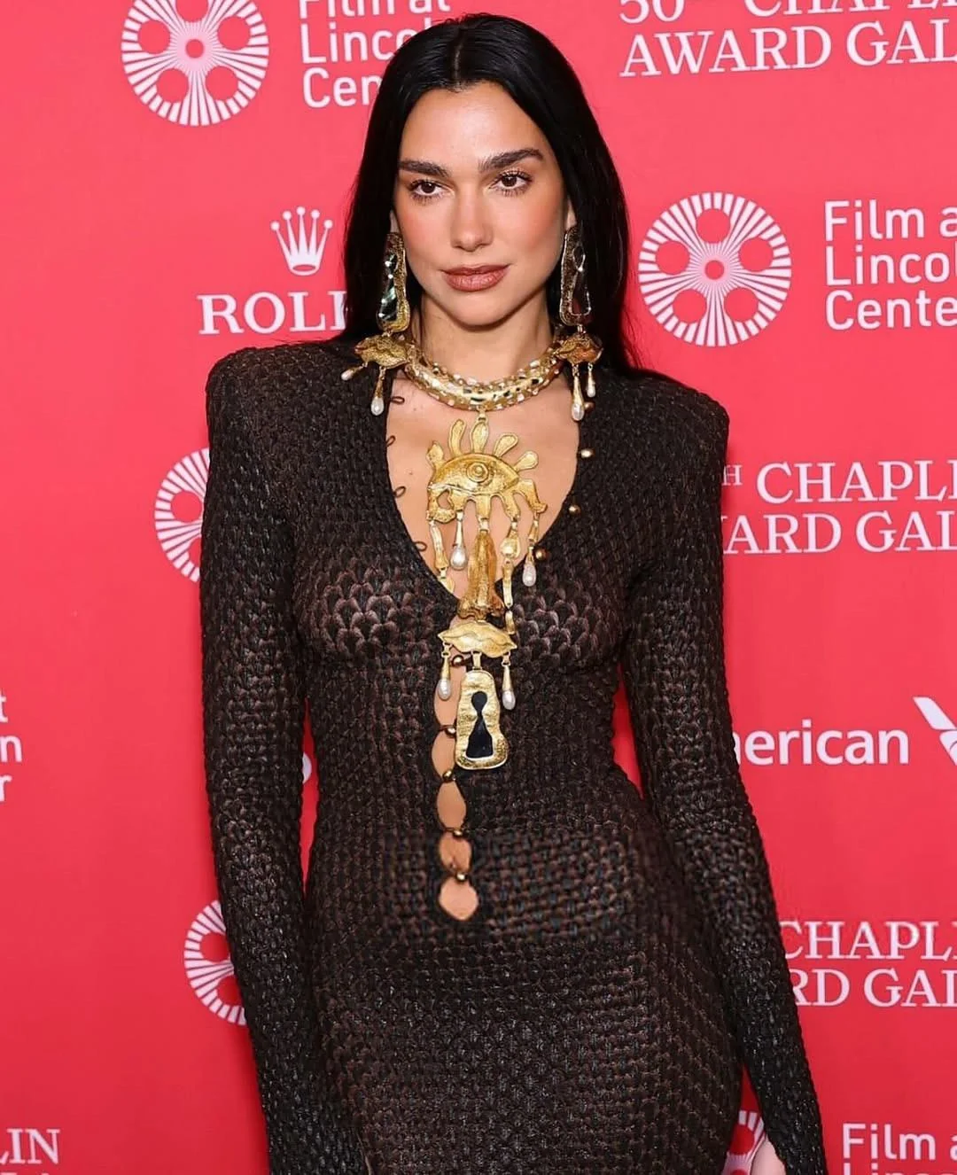 Dua Lipa picture 3 of 6