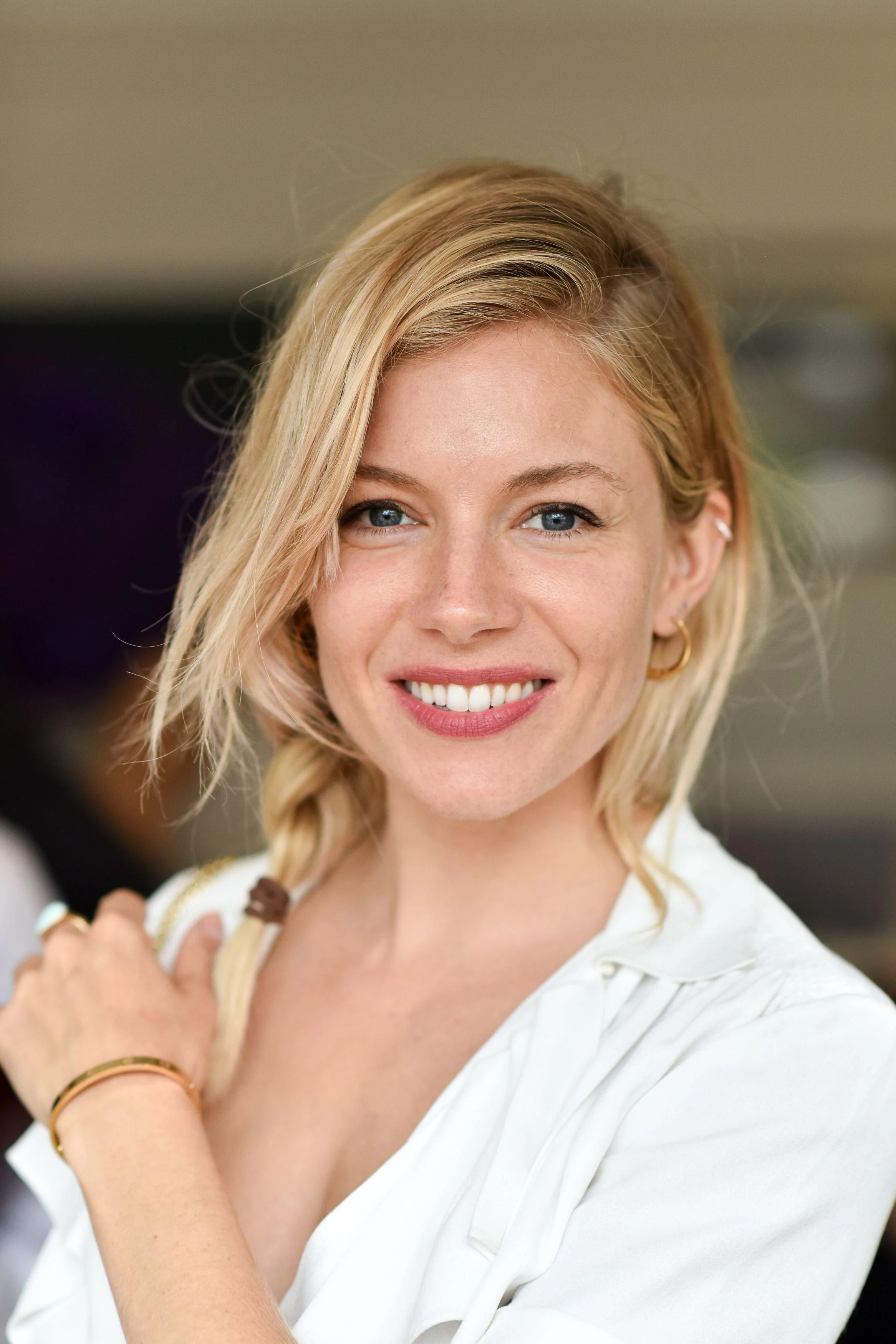 Sienna Miller picture 1 of 1