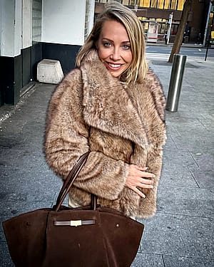 Laura Hamilton'