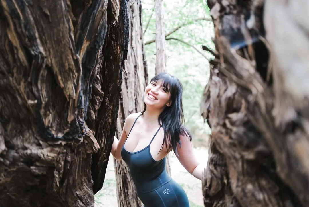 Daisy Lowe picture 4 of 4