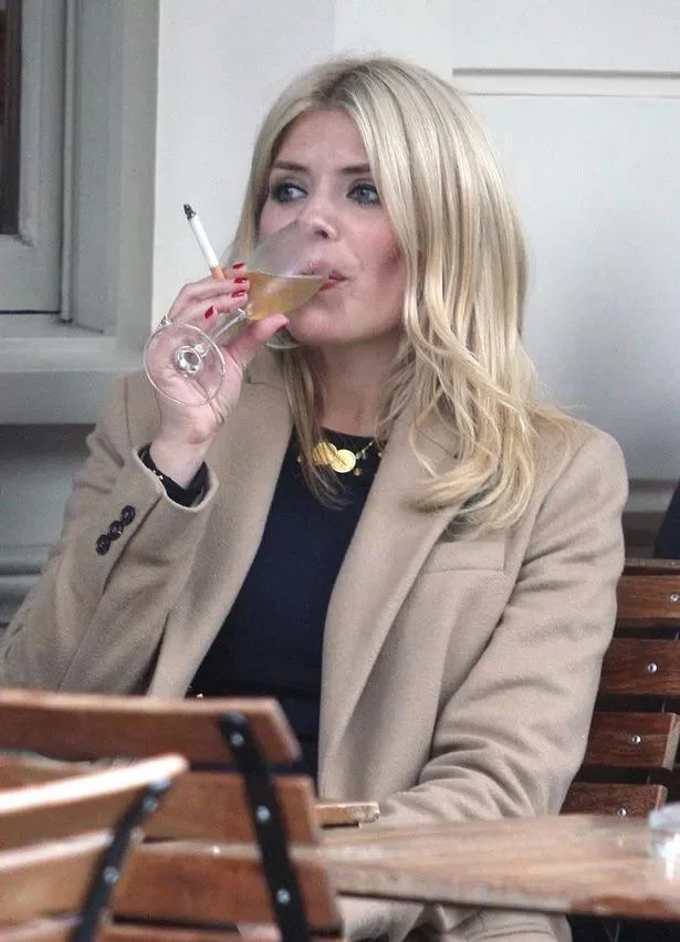Holly Willoughby picture 1 of 1