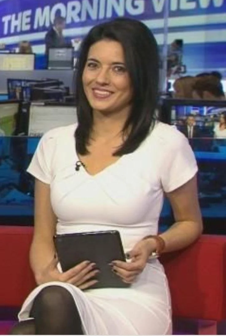 Natalie Sawyer picture 3 of 8