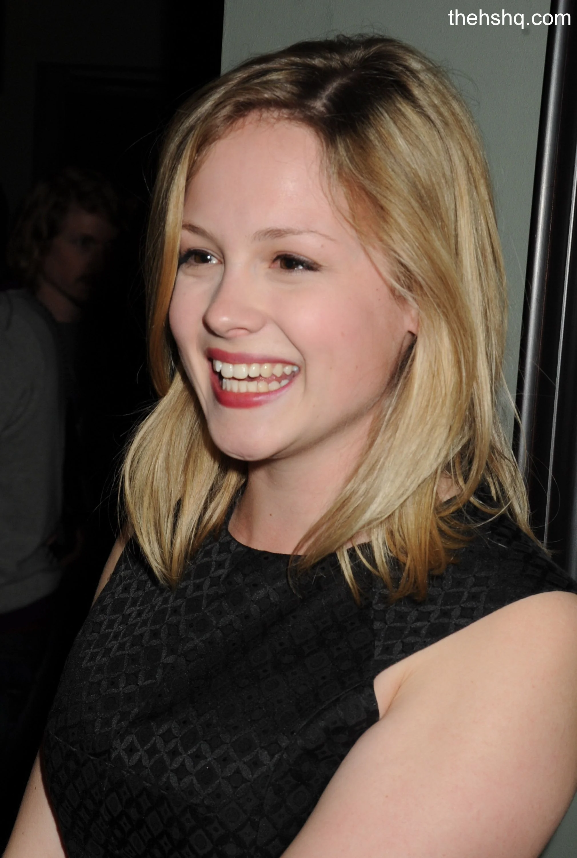 Kimberley Nixon picture 2 of 10
