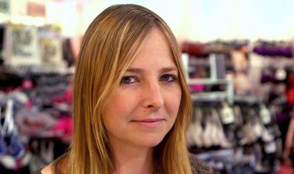 Alice Roberts picture 2 of 2
