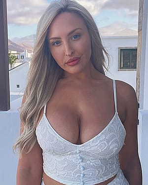 Emma Jones'