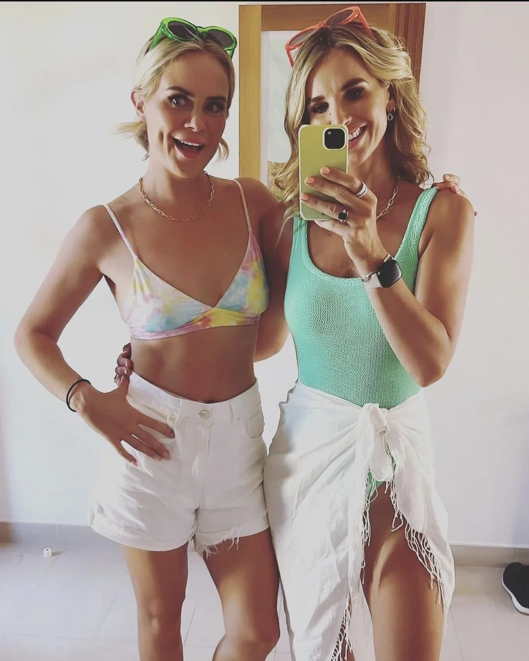 Joanne McNally & Vogue Williams 🇮🇪 picture 1 of 1