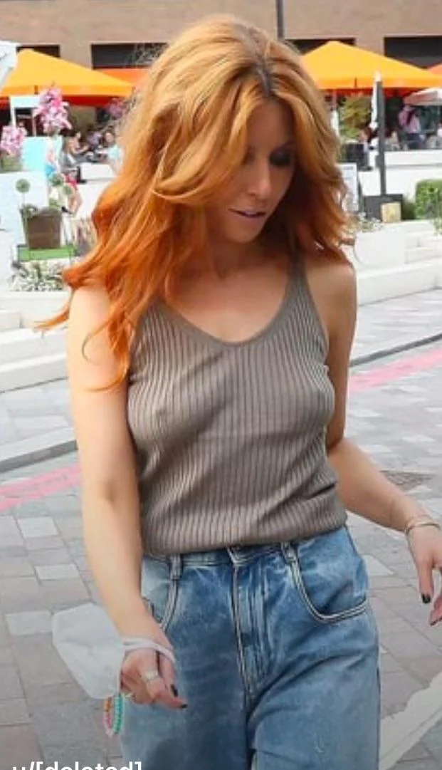 Stacey Dooley picture 4 of 6