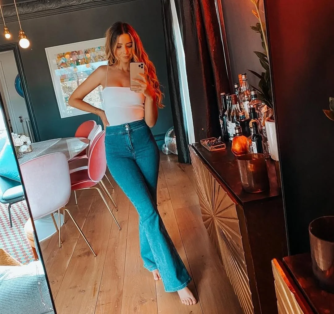 Zoe sugg picture 3 of 5