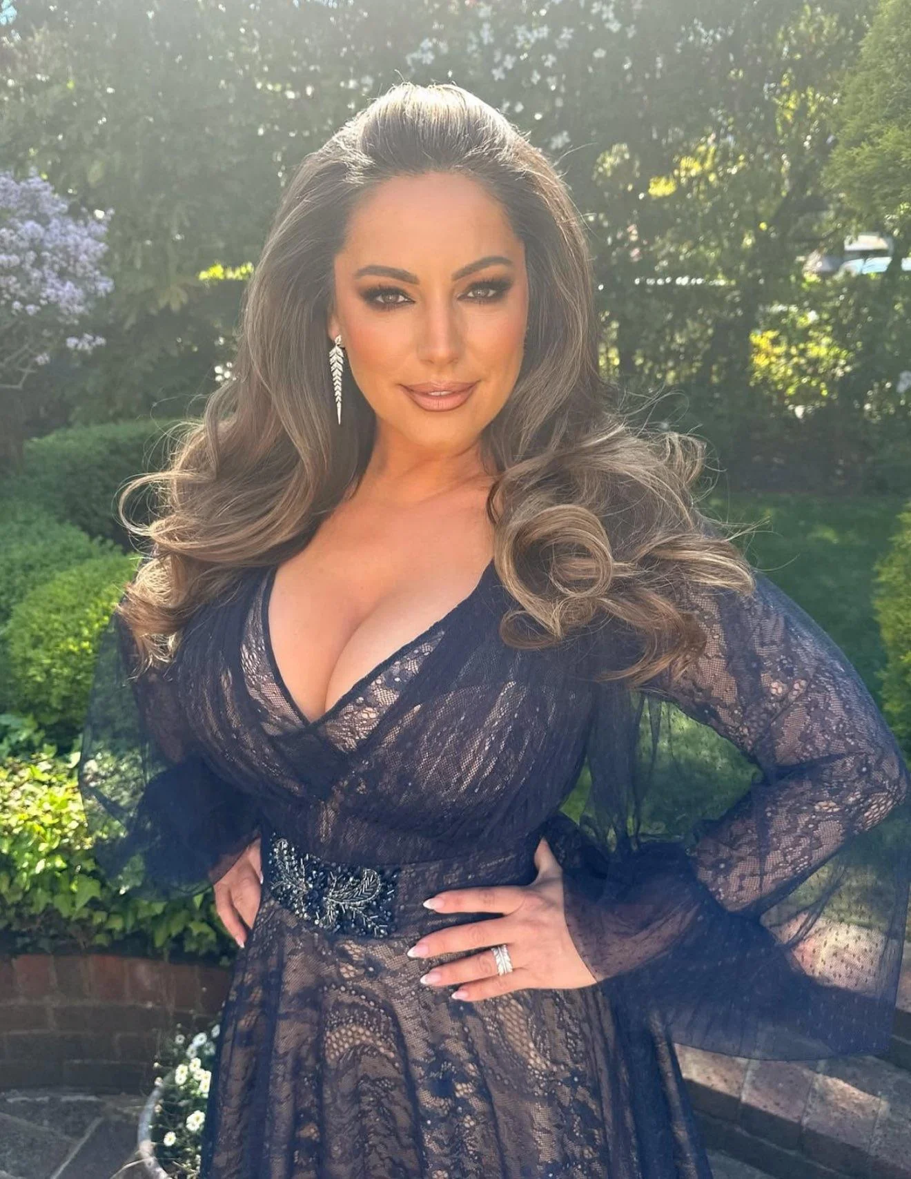 Kelly Brook picture 1 of 3