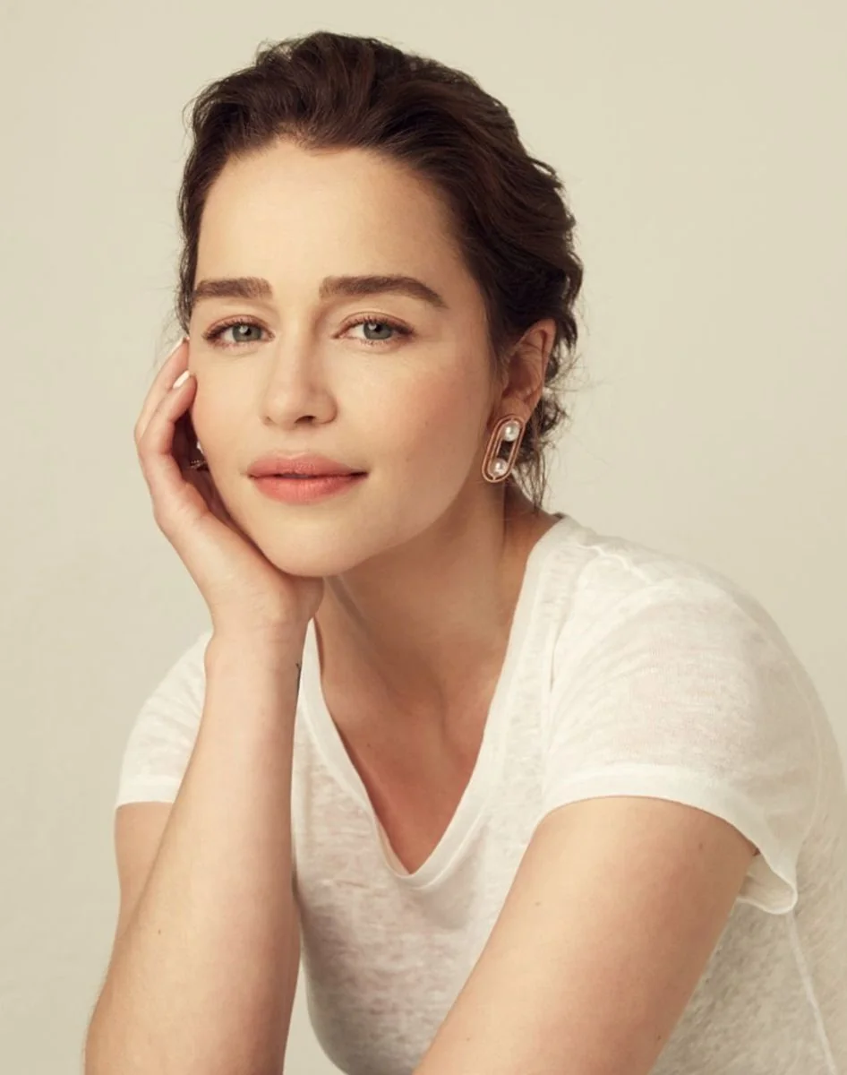 Mother of Dragons, Emilia Clarke. picture 2 of 20