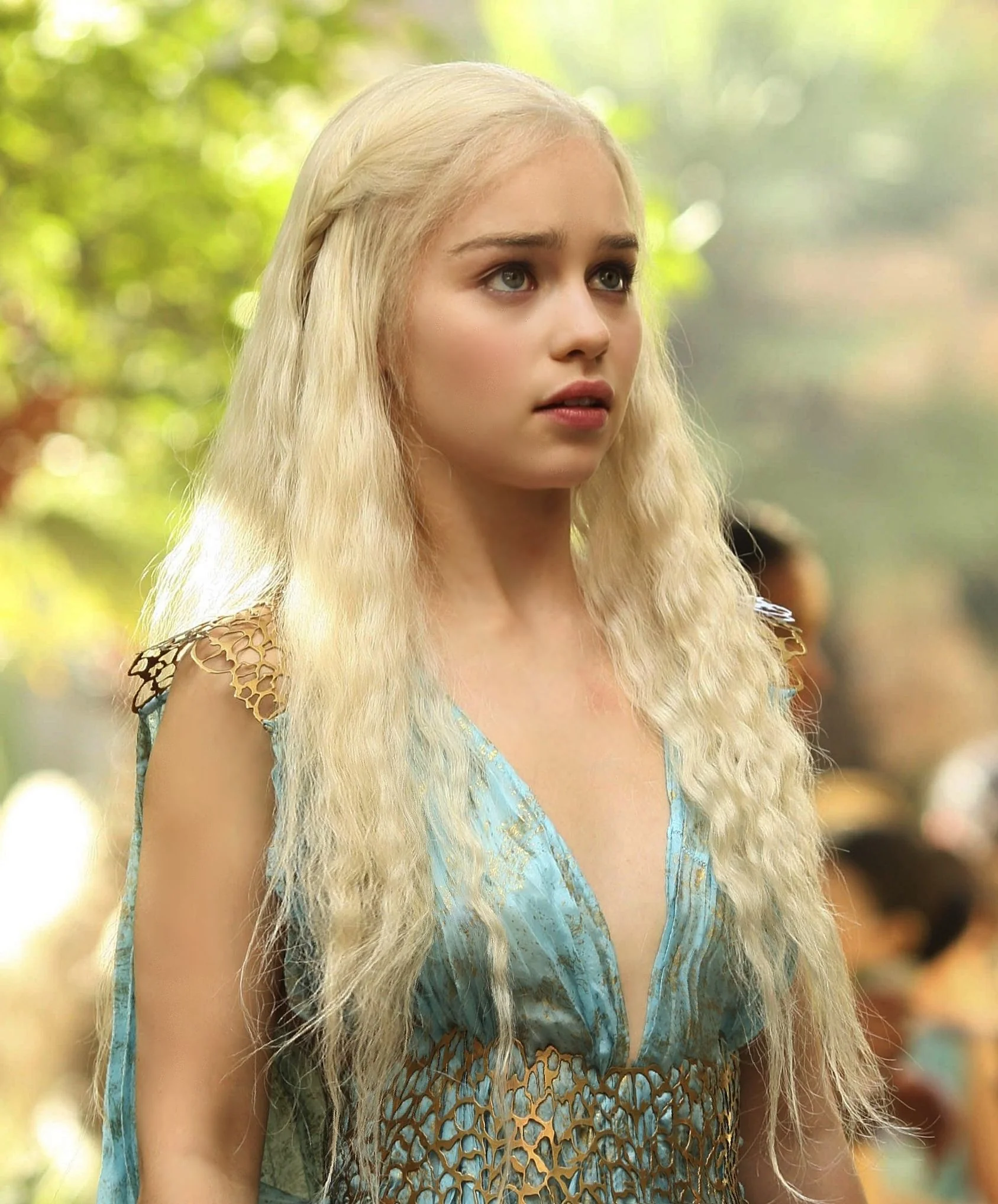 Mother of Dragons, Emilia Clarke. picture 3 of 20