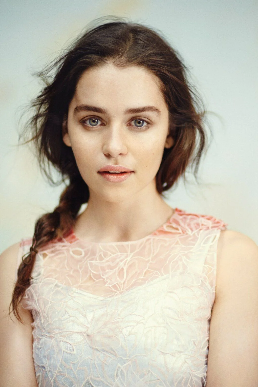 Mother of Dragons, Emilia Clarke. picture 16 of 20
